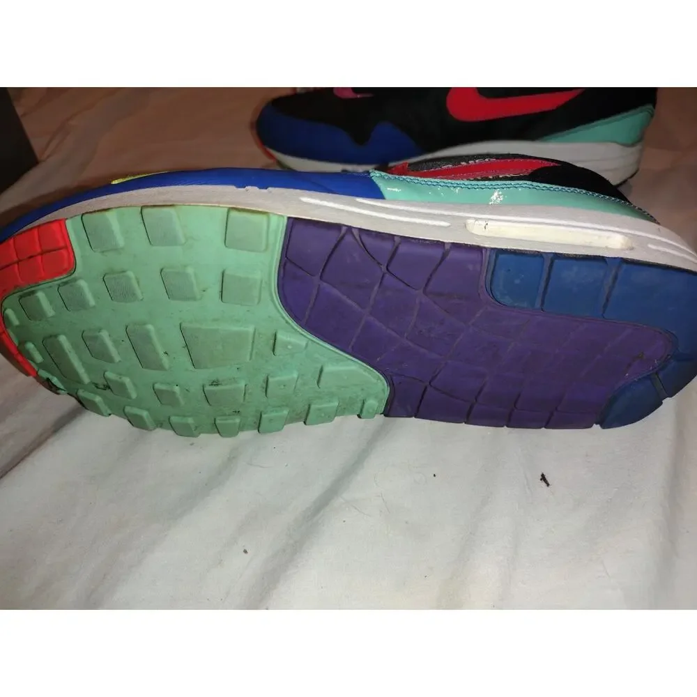 Nike pre owned